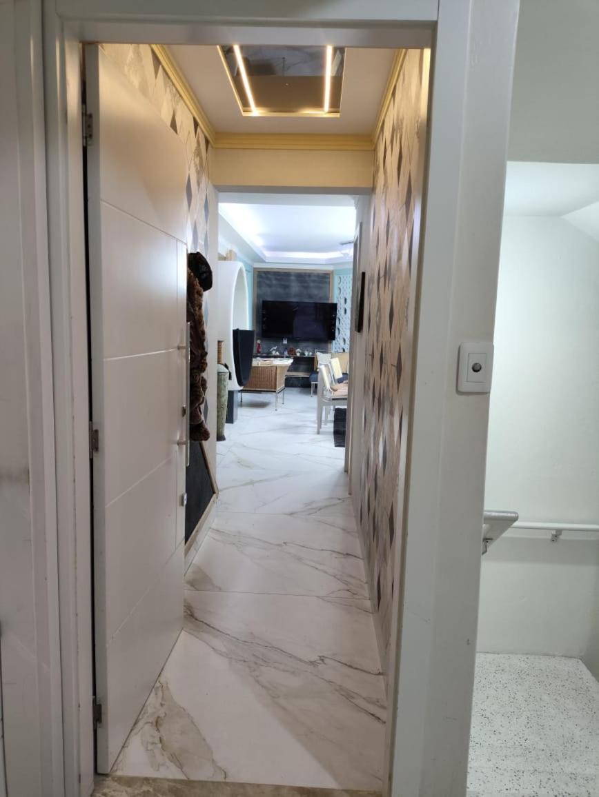 3 Quartos Moderno Economico Av Brasil Habitación en casa particular Balneário Camboriú